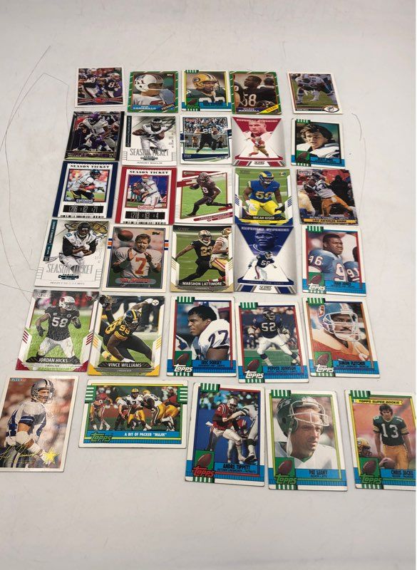 Lot Of Football NFL Cards. Medium Box, Unsorted