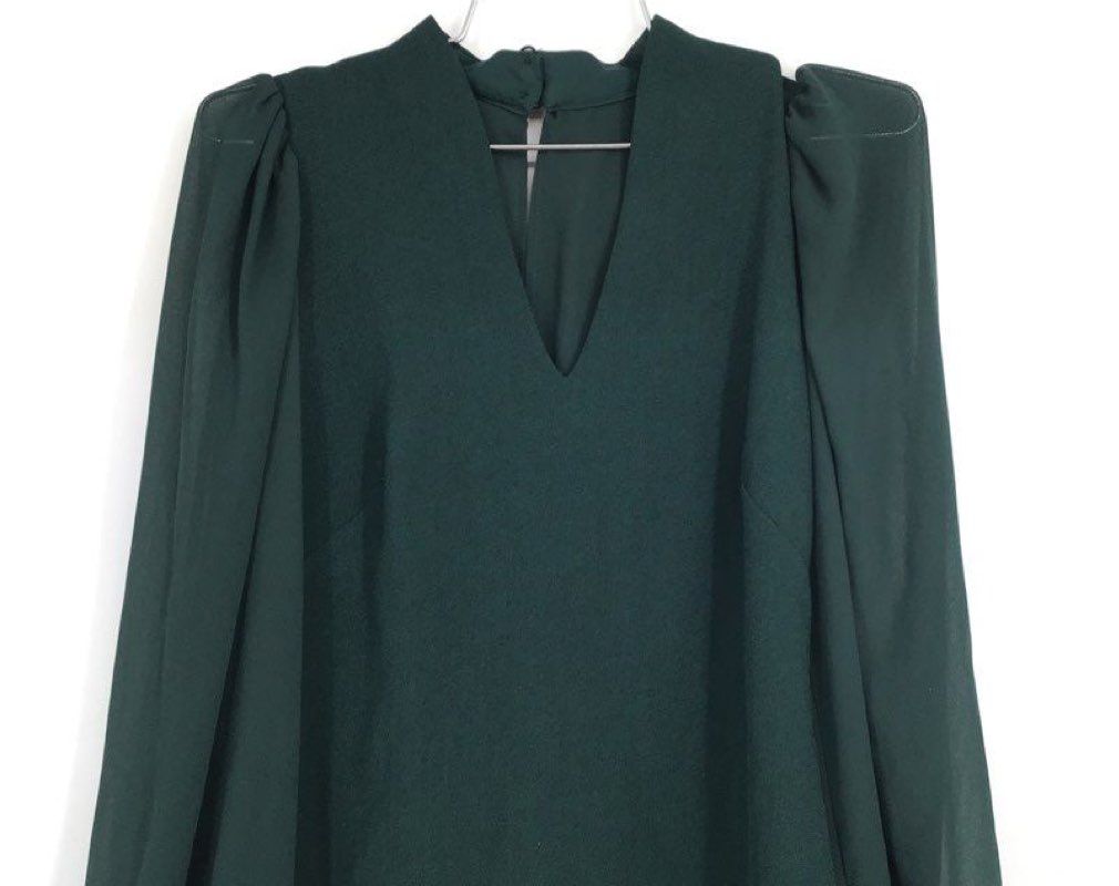 NWT Vince Camuto Women&#39;s Green Long Sleeve Sheath Dress - Size Measured