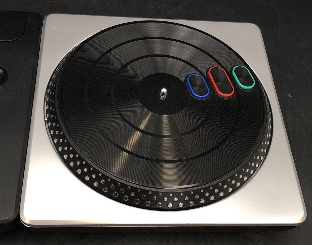 Activision DJ Hero Xbox 360 Wired Turntable Controller