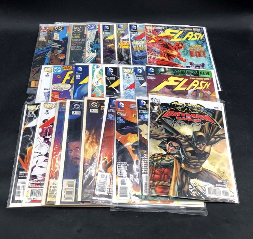 Comic Book Lot DC Comics 1980s-2010s Superhero Batman Flash 25 Comics