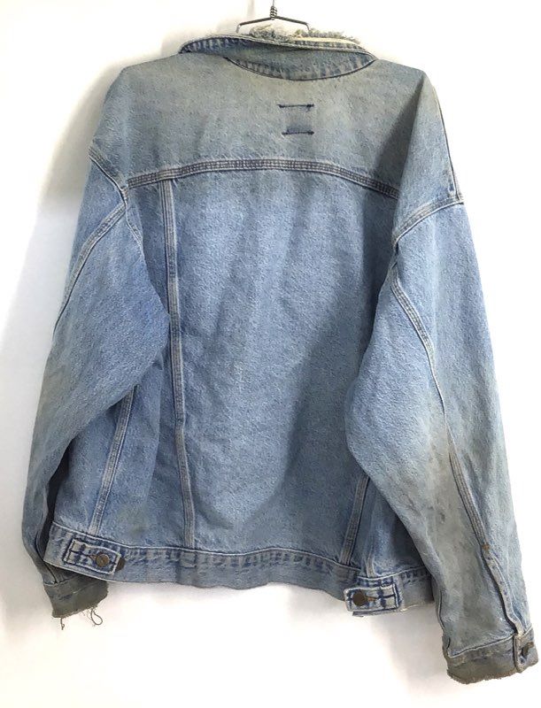 Vintage 90s Carhartt Distressed Light Wash Denim Trucker Jacket Sz L