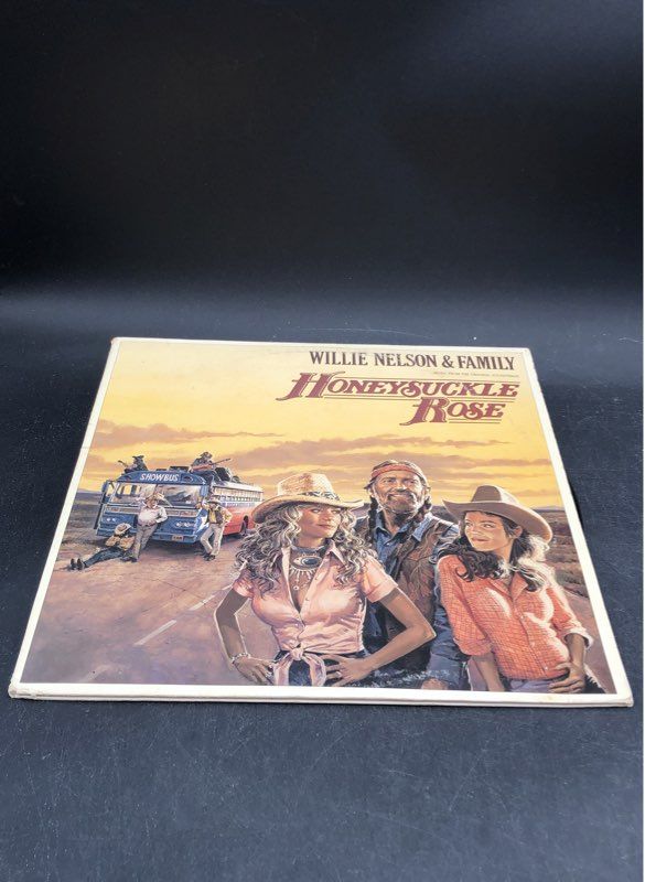 Willie Nelson Red Headed Stranger Honeysuckle Rose & More Vinyl Records Lot Of 3