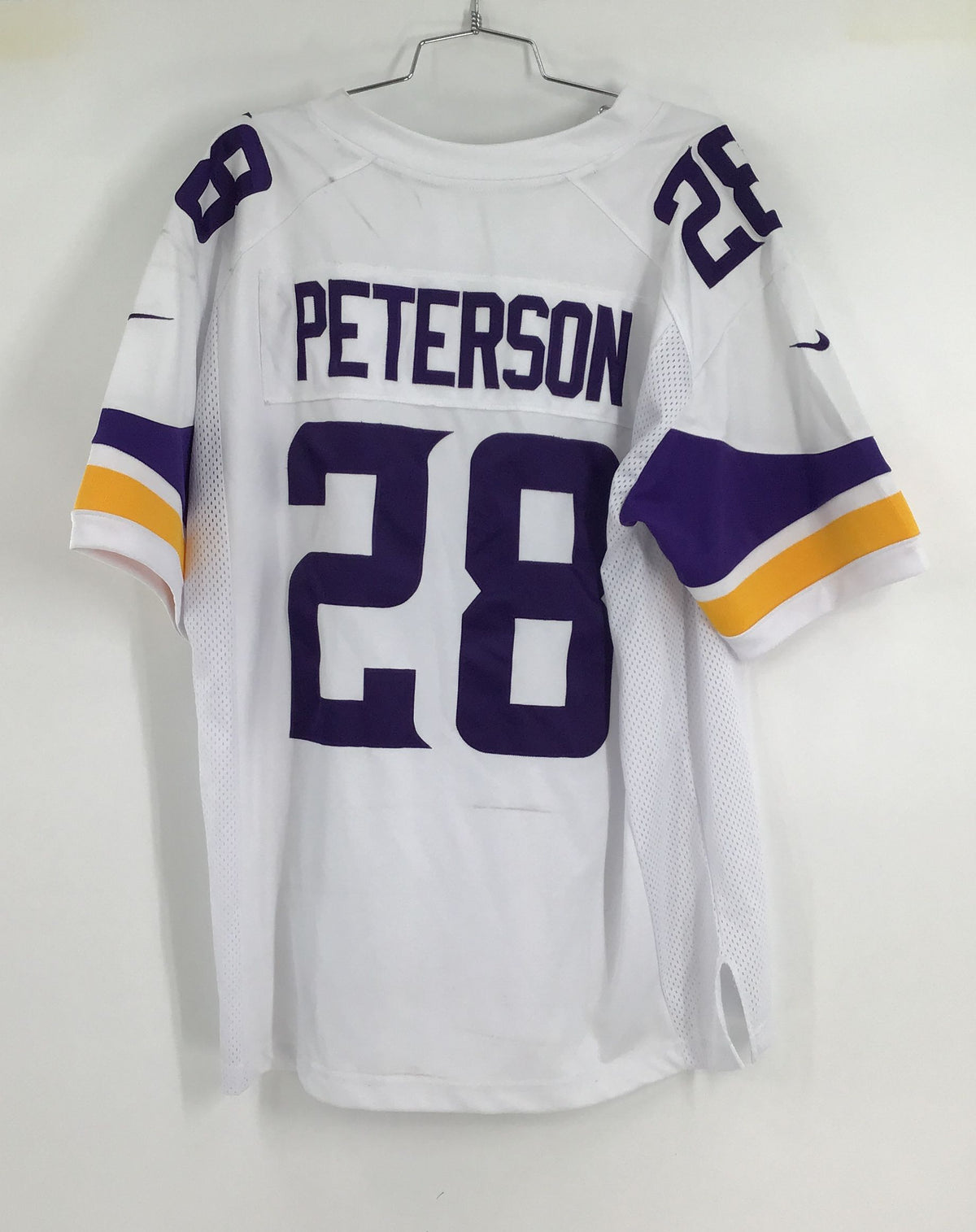 Nike Men&#39;s White Minnesota Vikings Adrian Peterson #28 NFL Jersey - Size Large