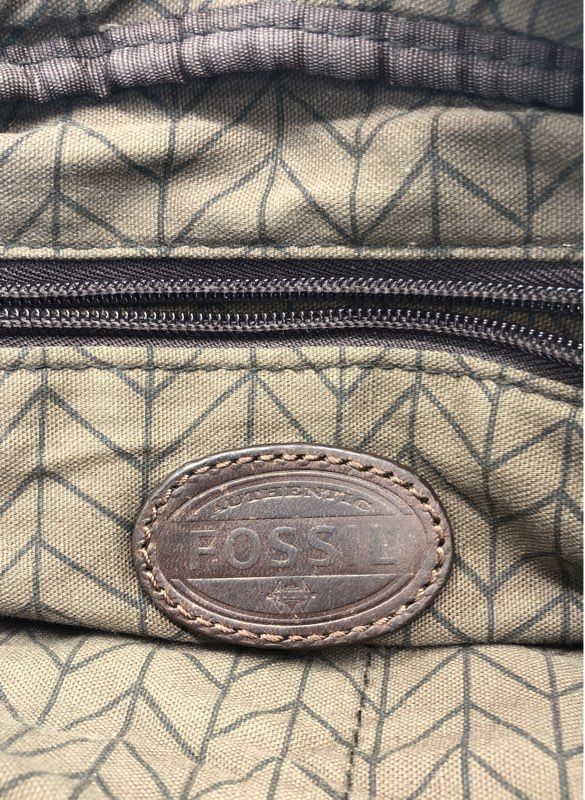 Fossil Olive Green Canvas Leather Messenger Crossbody Bag Flap Multi Pocket