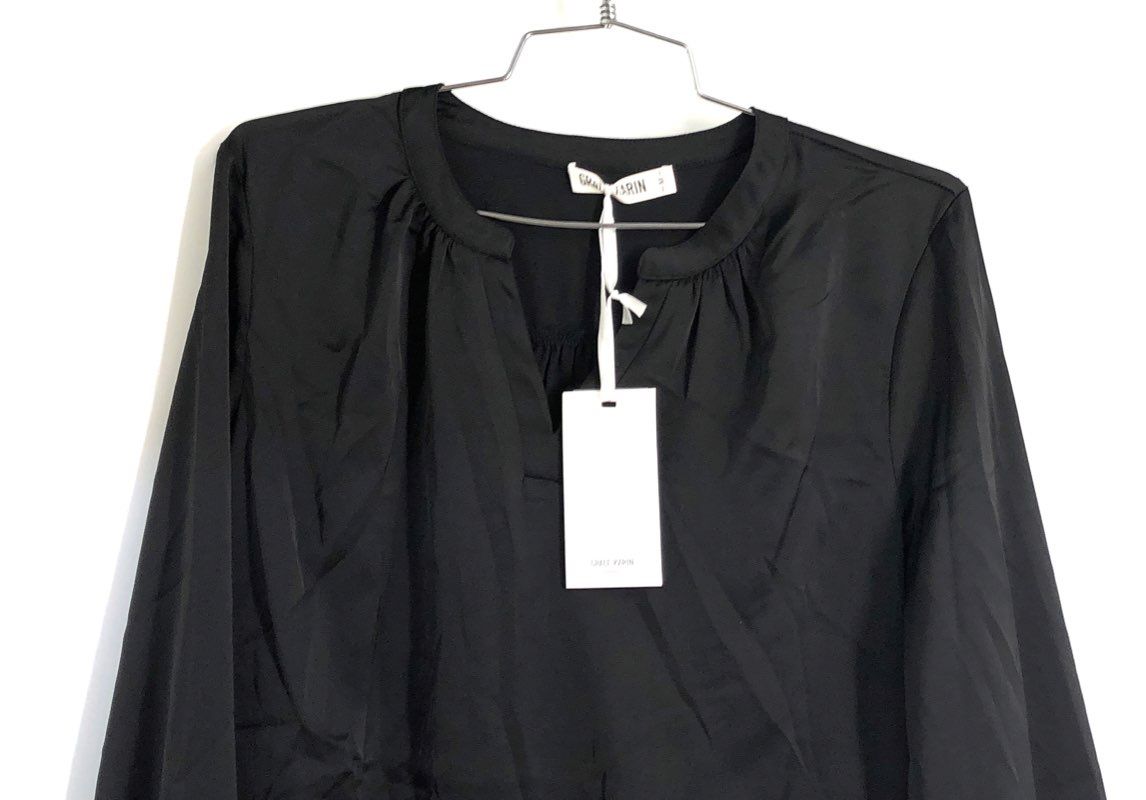 Grace Karin Women's Black Long Sleeve V-Neck Pleated Blouse Top NWT Sz M