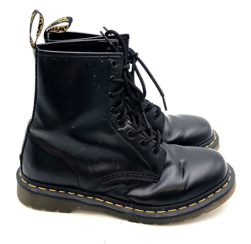 Dr. Martens 1460 Black Smooth Leather 8-Eye Lace Up Boots Women's Size 9