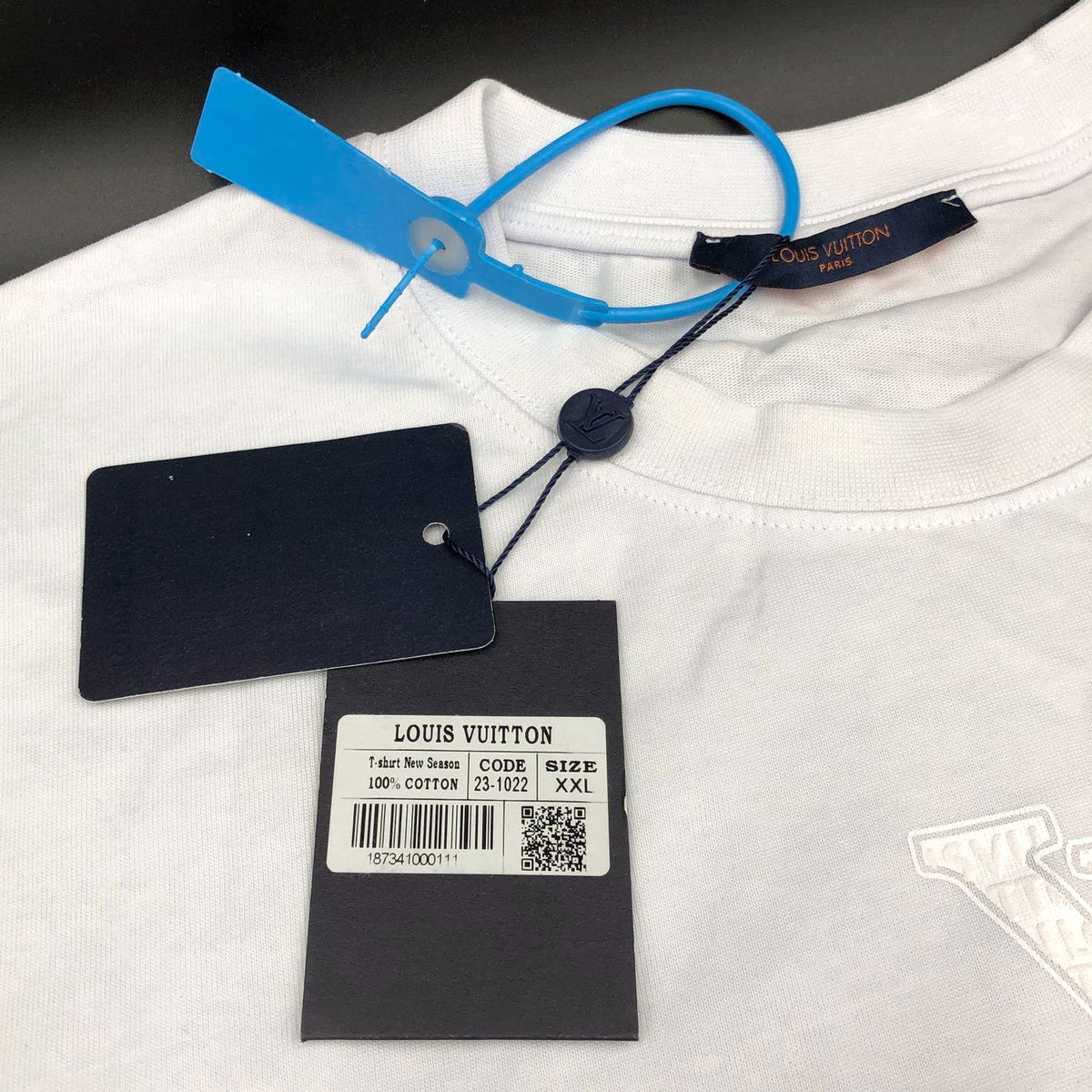 NWT Louis Vuitton Inspired Men's White T-Shirt with Back Monogram Print - Sz 2XL