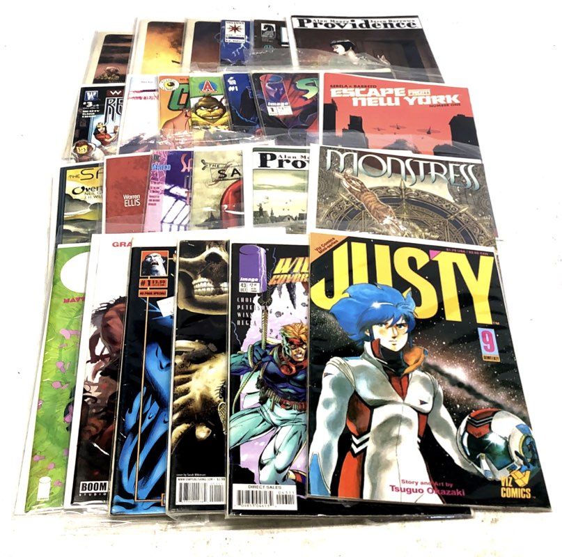 Comic Book Lot Image Vertigo Boom Viz Dark Horse 1990s-2010s 25 Comics