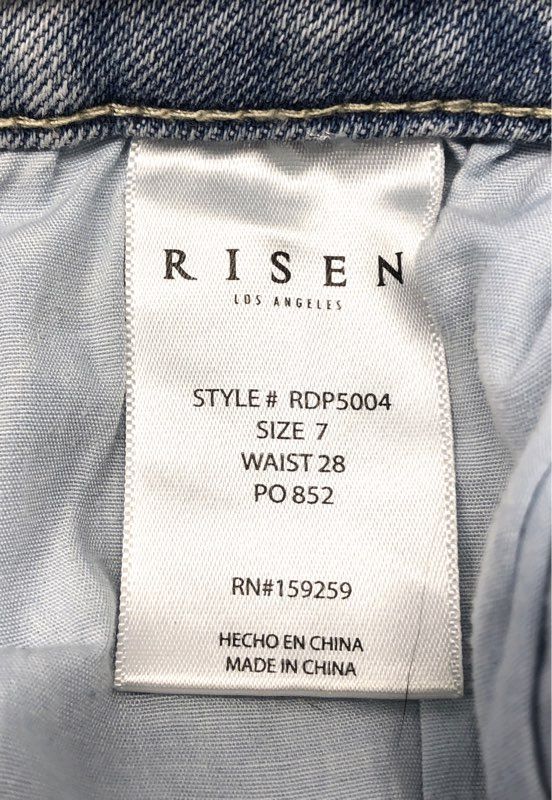 Risen Women's Light Wash High Rise Distressed Ripped Raw Hem Jeans Sz 7