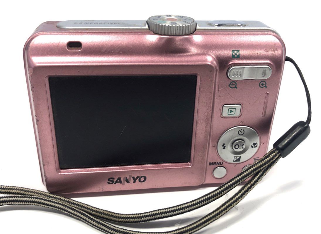 Sanyo VPC-S500P 5.0MP Digital Camera 3x Optical Zoom Pink