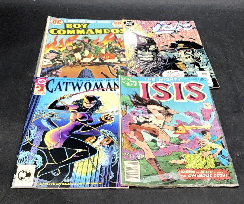 DC Comics Comic Book Lot Mixed Era Superhero Approximately 25 Comics