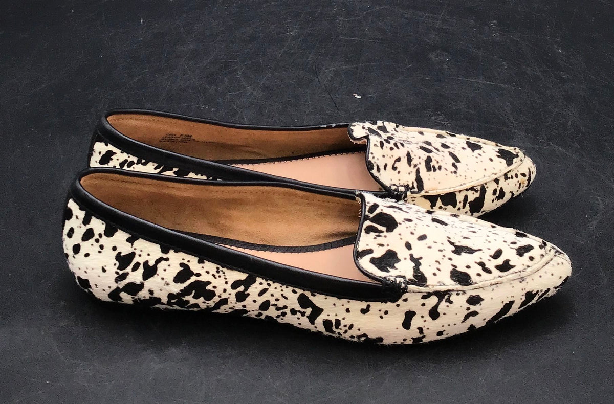 NWT Kelly & Katie Women's Jordi Ivory Black Loafer Flats - Size 8.5