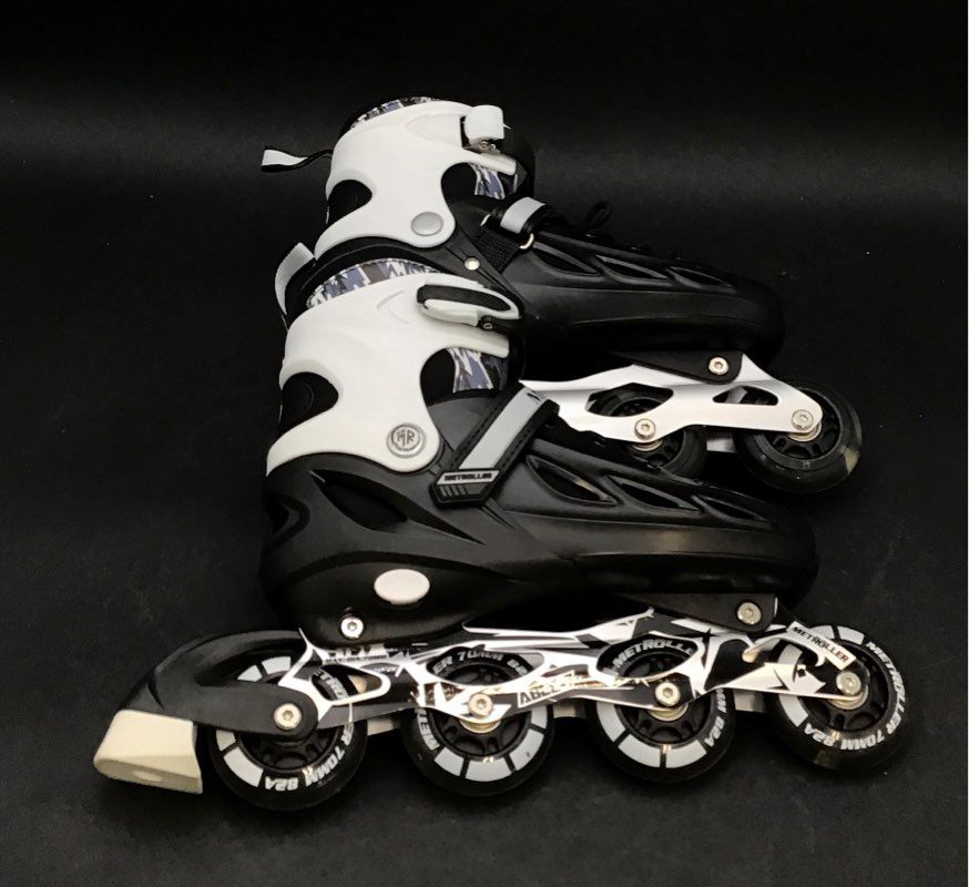 Metroller Boys Black White Roller Skates - Size 4-7