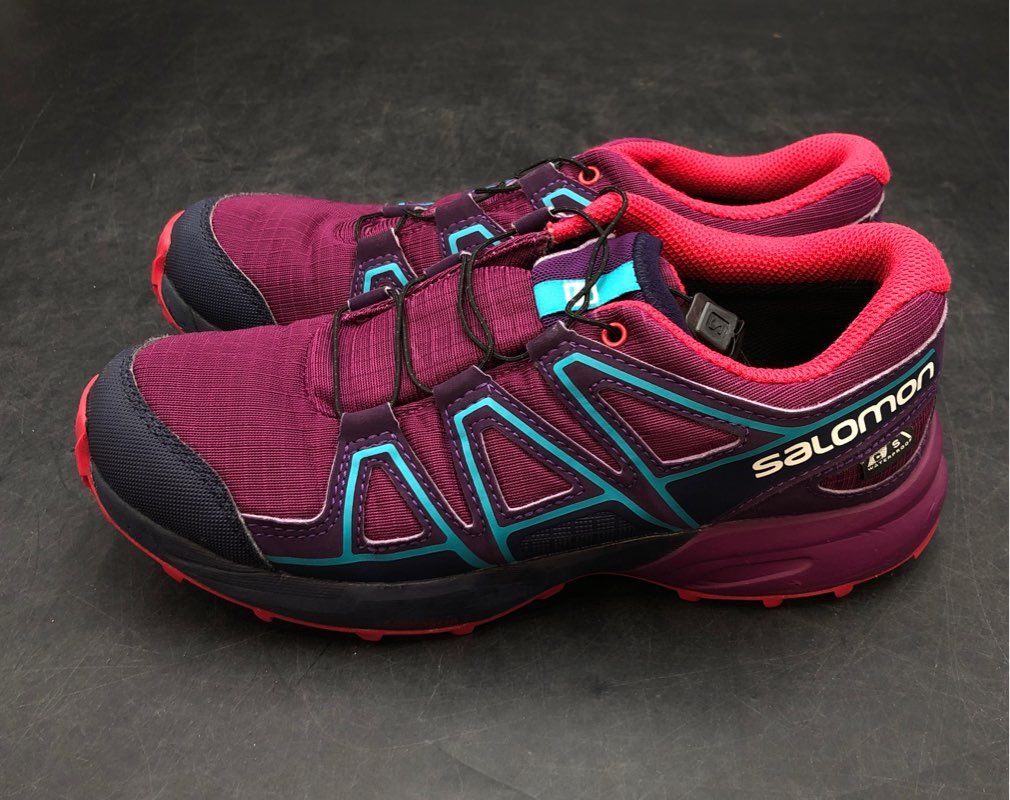 Salomon Women's Speedcross Purple Athletic Shoes - Size 4