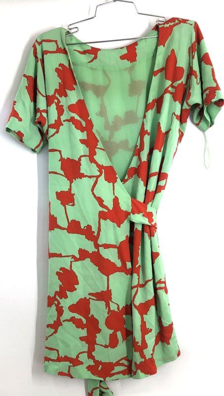 Diane von Furstenberg Women's Green Red Abstract Print Silk Wrap Dress Size 2