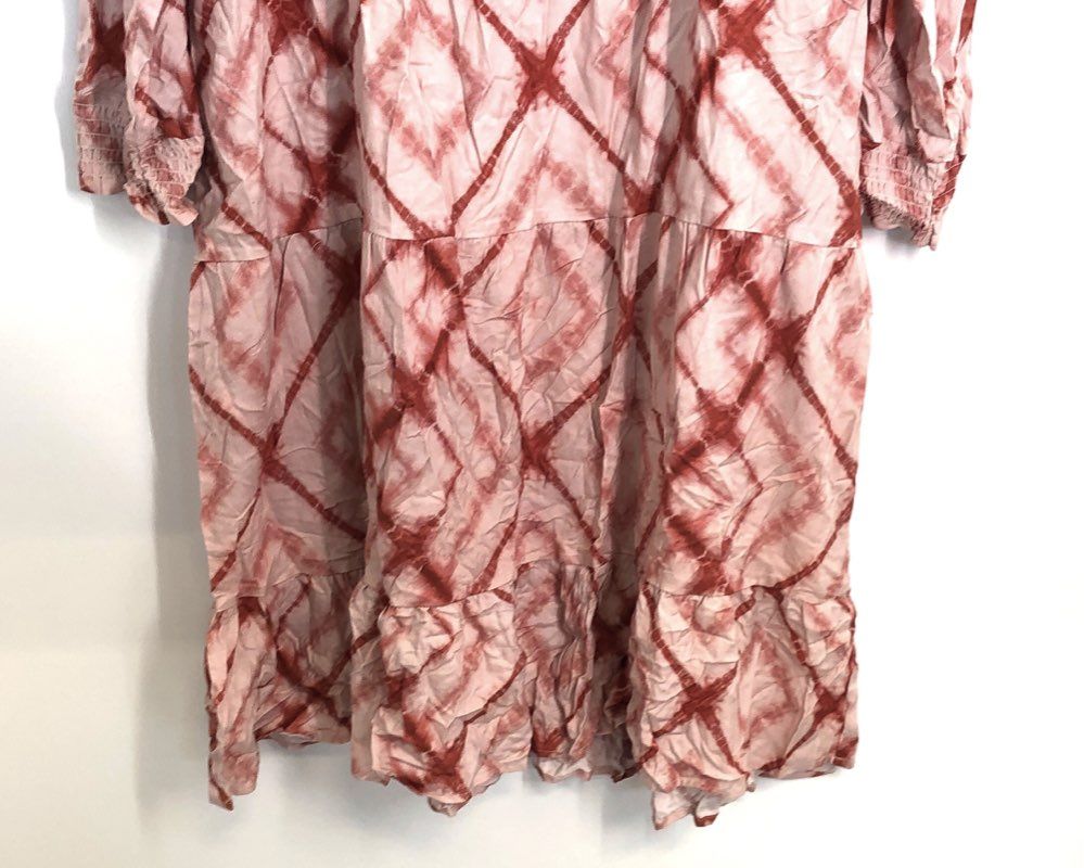 Evy's Tree Women's The Quinn Tiered Dress Red White Tie Dye Diamond Sz L
