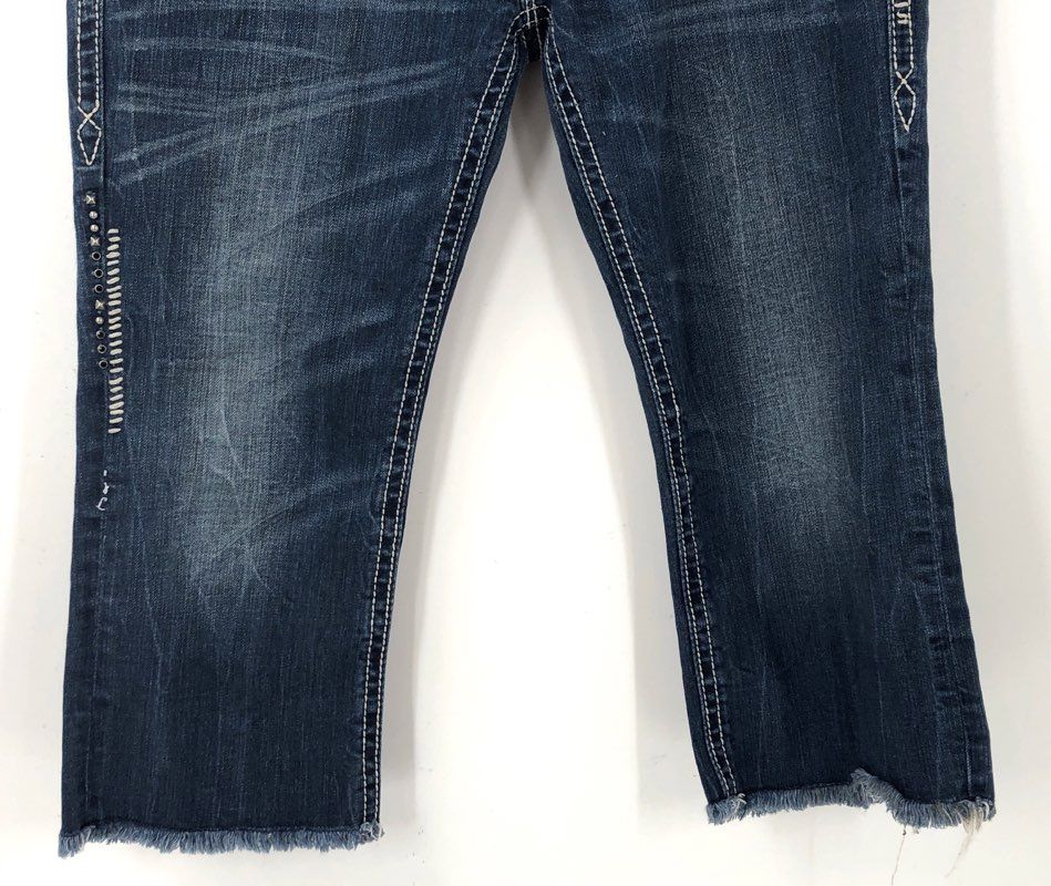 Rock Revival Women's Blue Denim Capri Jeans - Size 31