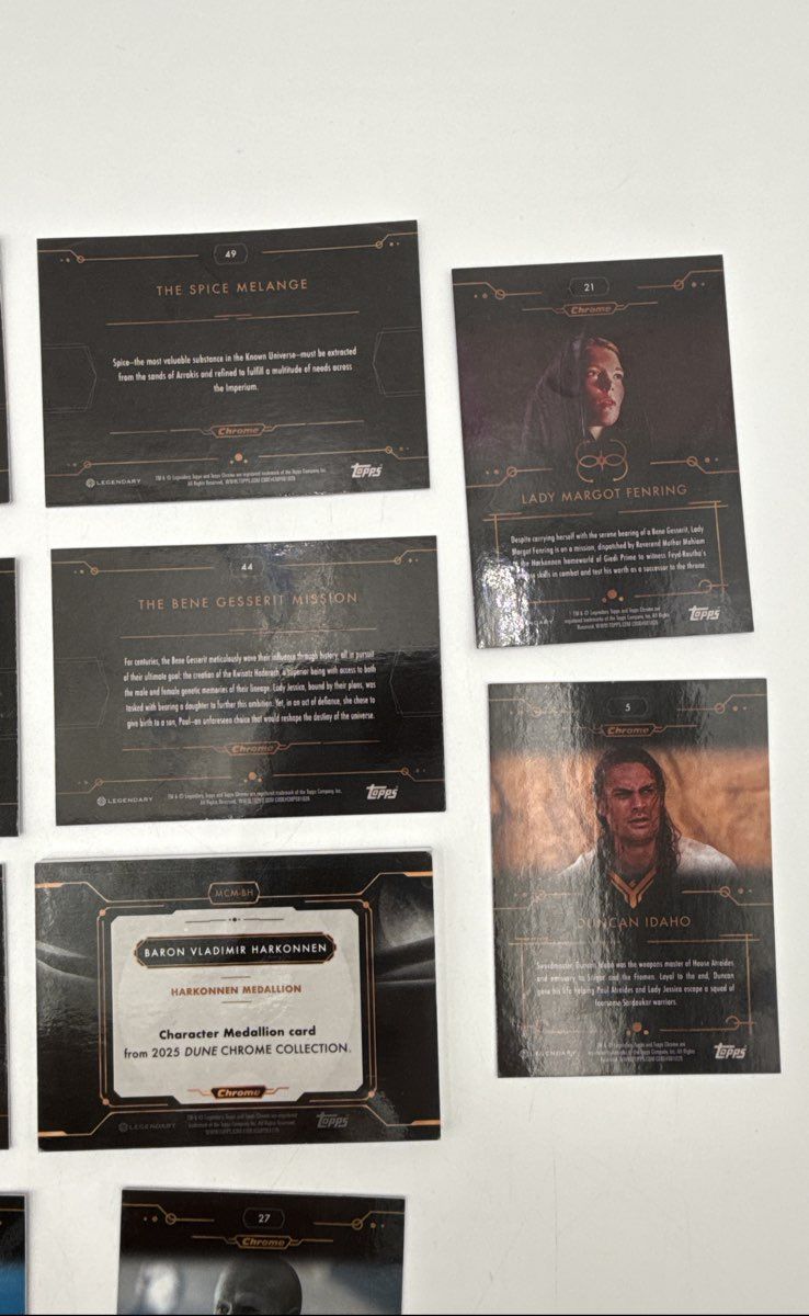 2025 Topps Chrome Dune Trading Card Lot 19 Cards Harkonnen Medallion See Photos