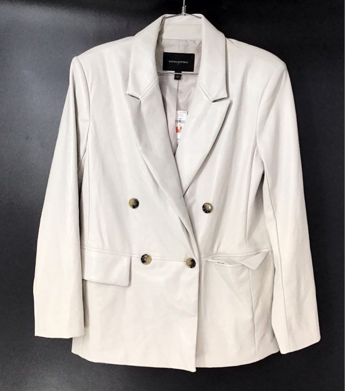 NWT Banana Republic Women's White Blazer - Size S