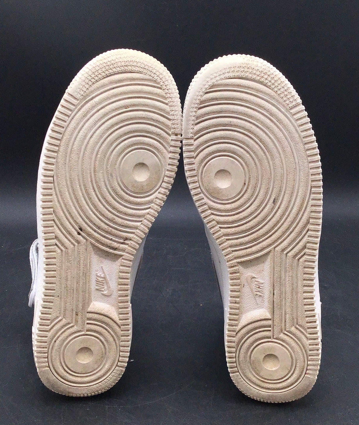 Nike Boys Air Force 1 Mid GS White Athletic Shoes - Size 6.5