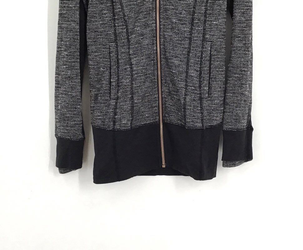 Lululemon Jacket - Size 4