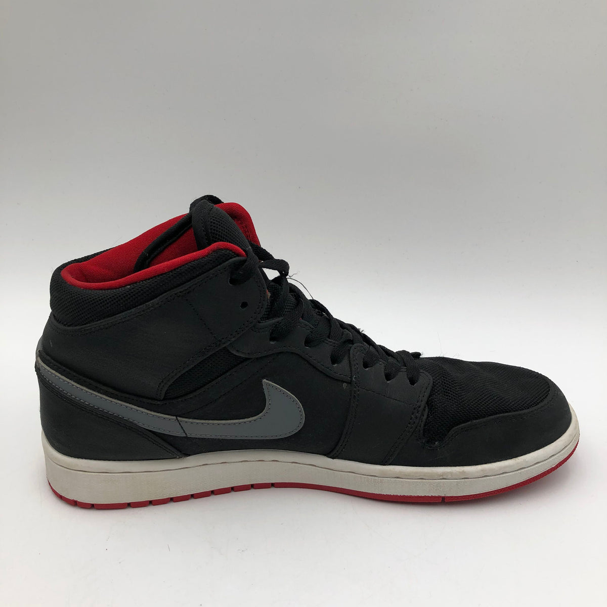 Nike Air Jordan 1 Retro High Black Cool Grey Red Sneakers Size 12 COA