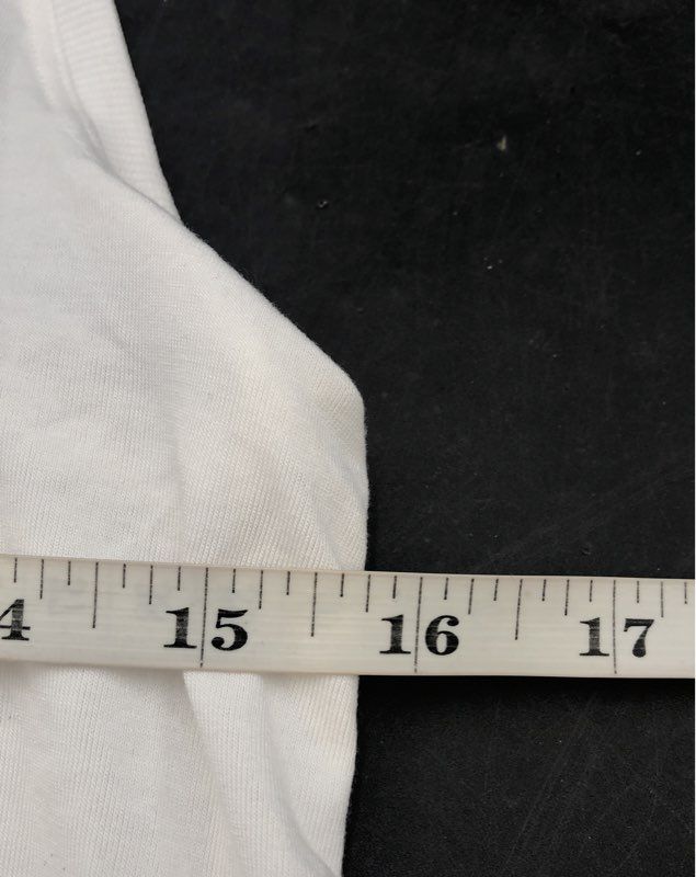 Athleta Women's White Tank Top Keyhole Back High-Low Hem Sleeveless Sz XS