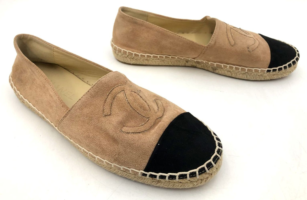 Chanel Inspired Women's Tan/Black Suede Cap Toe Espadrille CC Flats - Size 41