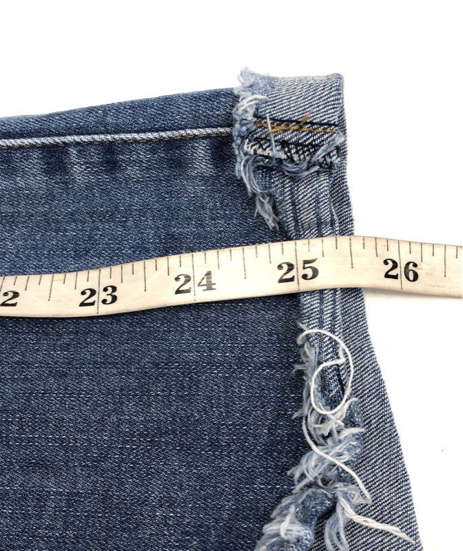 Tractr Women's Blue Frayed Hem Distressed High Rise Stretch Jeans Size 2/26