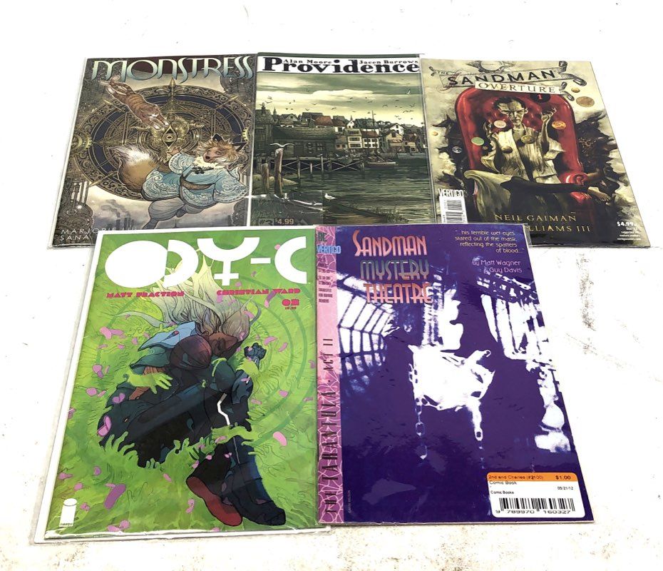 Comic Book Lot Image Vertigo Boom Viz Dark Horse 1990s-2010s 25 Comics