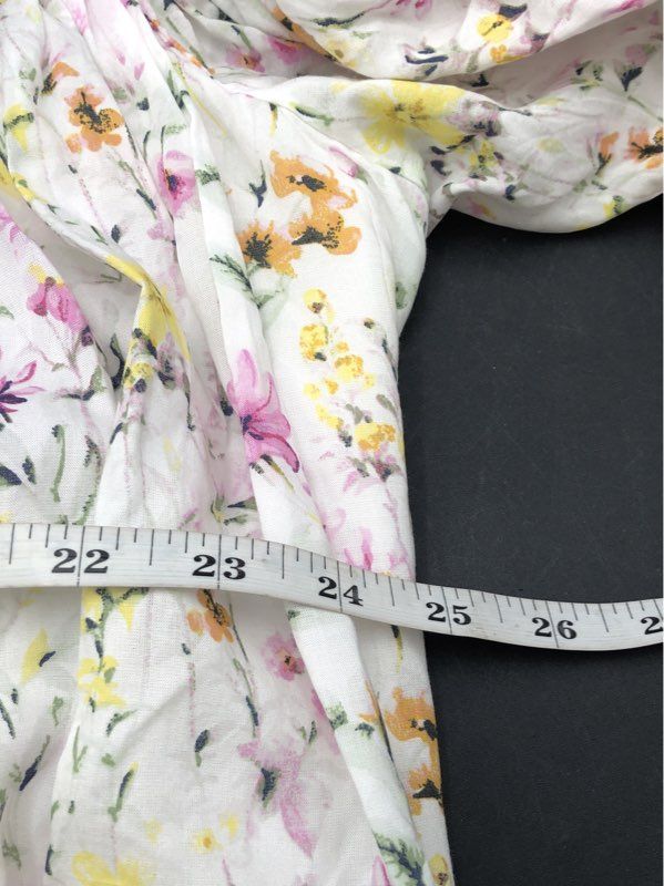 Crown & Ivy Women's White Floral Smocked V-Neck 3/4 Sleeve Blouse Sz XL NWT