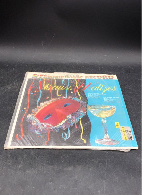 Bill Black's Combo Let's Twist Her & More Vinyl Records Lot