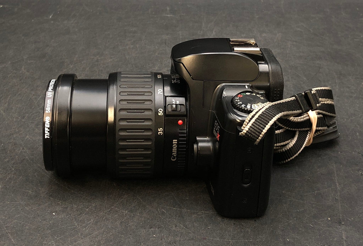 Vintage Canon EOS Rebel S 35mm SLR Camera + 35-105mm EF Lens & Sunpak Flash