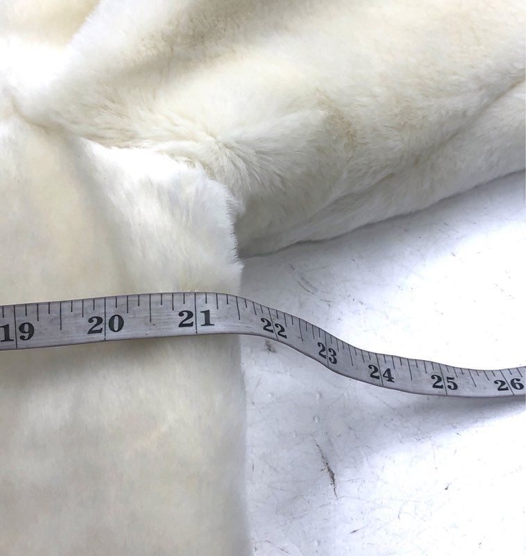 Relativity Women's Ivory Faux Fur Cropped Jacket Bolero Shrug Sz M NWT