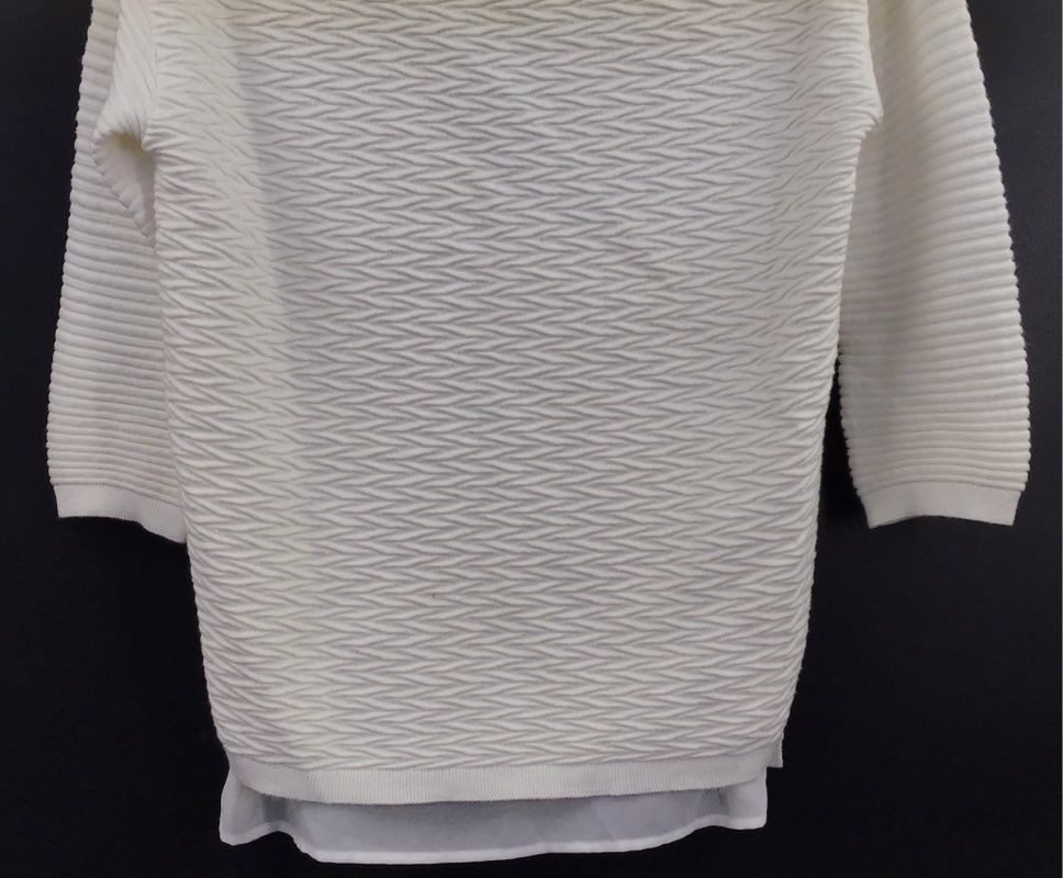 Trouve Women's White Textured Chevron Layered Hem Sweater Top Size S
