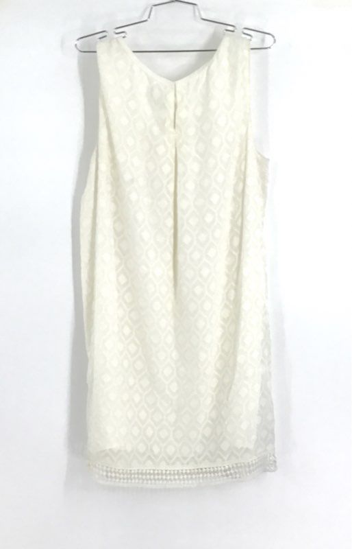 M.S.S.P Women&#39;s Ivory V-Neck Sleeveless Shift Dress - Size XL