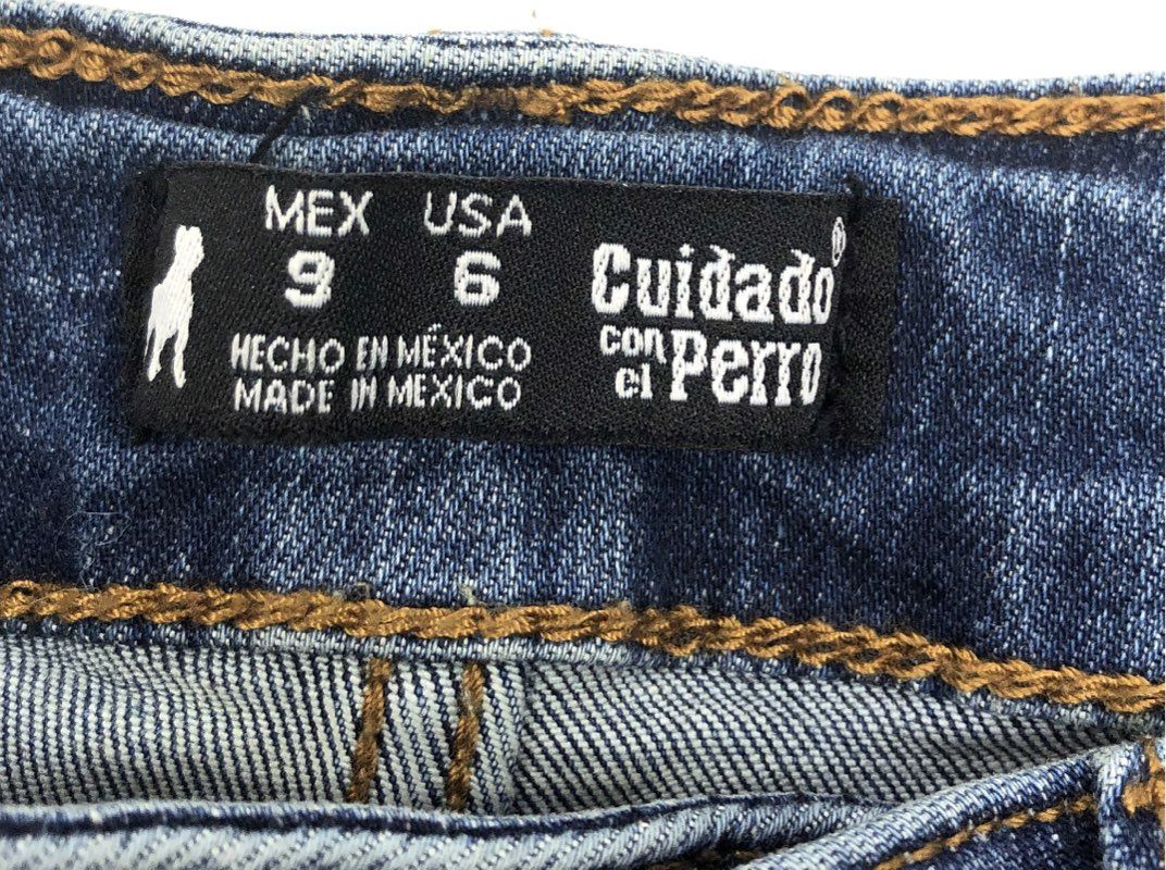 Cuidado con el Perro Women's Blue Distressed Frayed Hem High Rise Jeans Sz 6 NWT