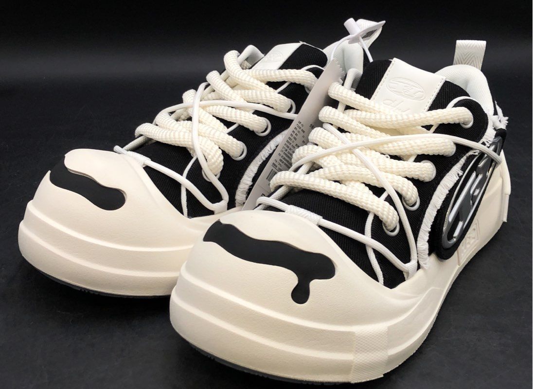 New H52 Stay Hungry Drip Black Cream Low Top Sneakers Size US 10.5