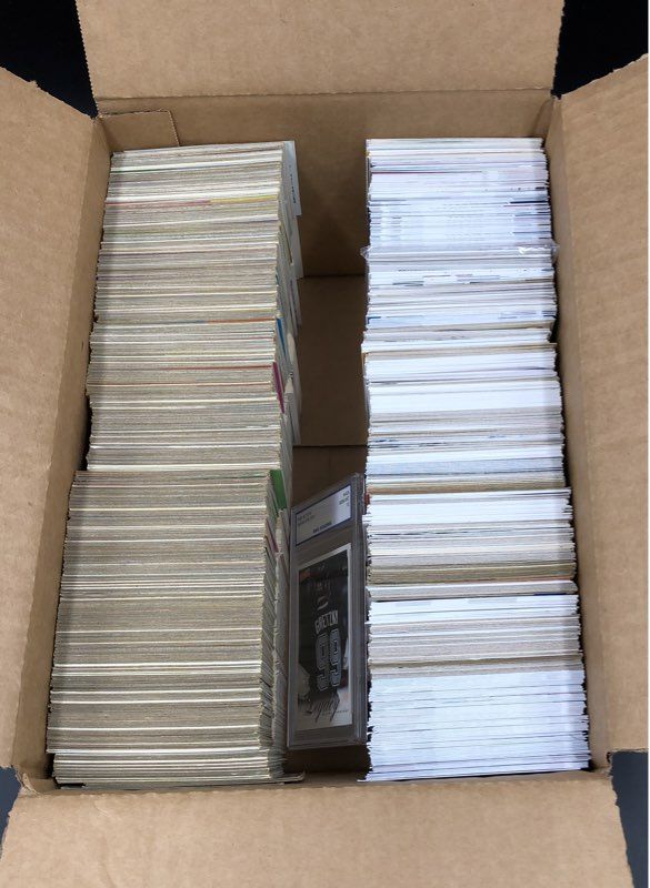Wayne Gretzky Graded Card + Large 12lb Sports Card Lot Baseball Football Hockey