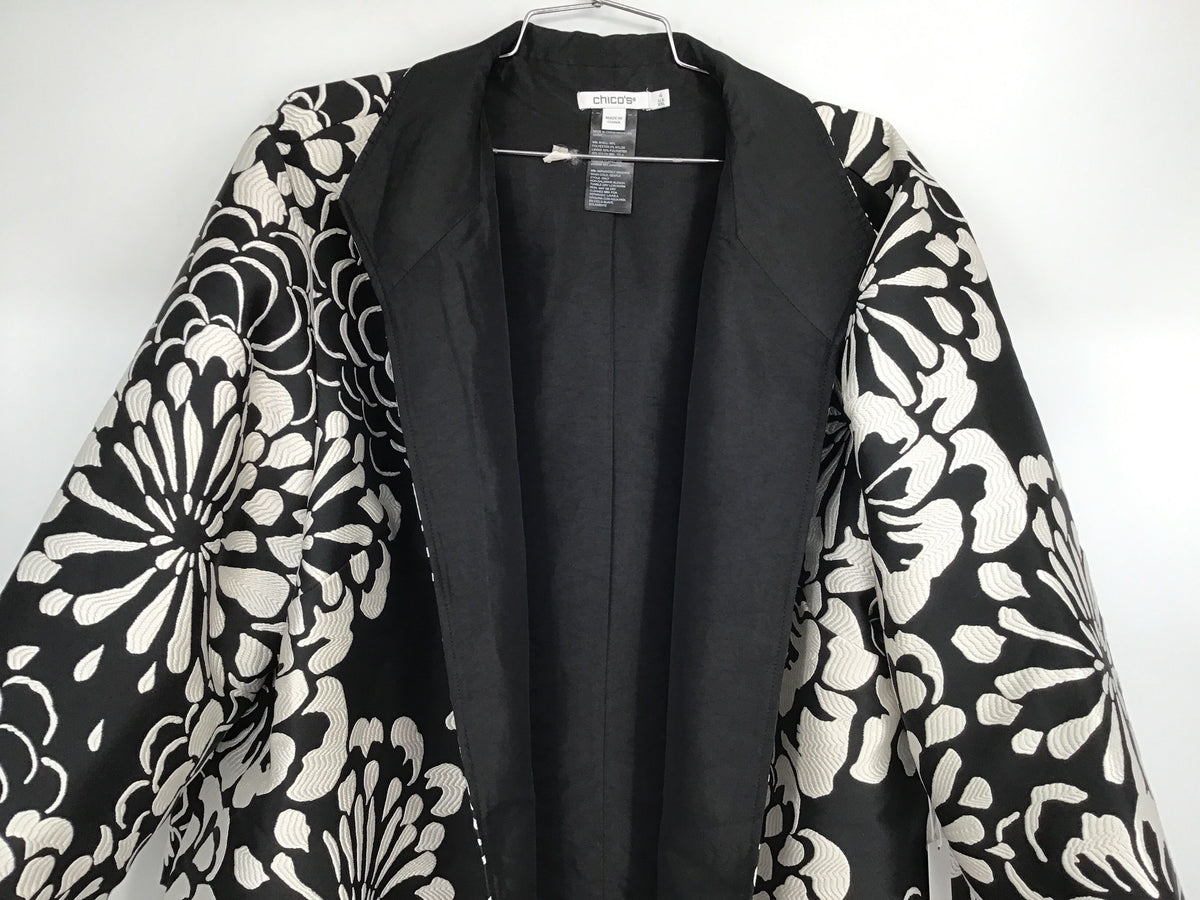 Chico&#39;s Women&#39;s White Black Floral Jacket - Size 2XL