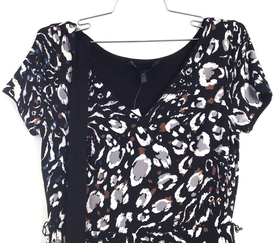 White House Black Market Women's Reversible Animal Wrap Dress Black Sz XS NWT