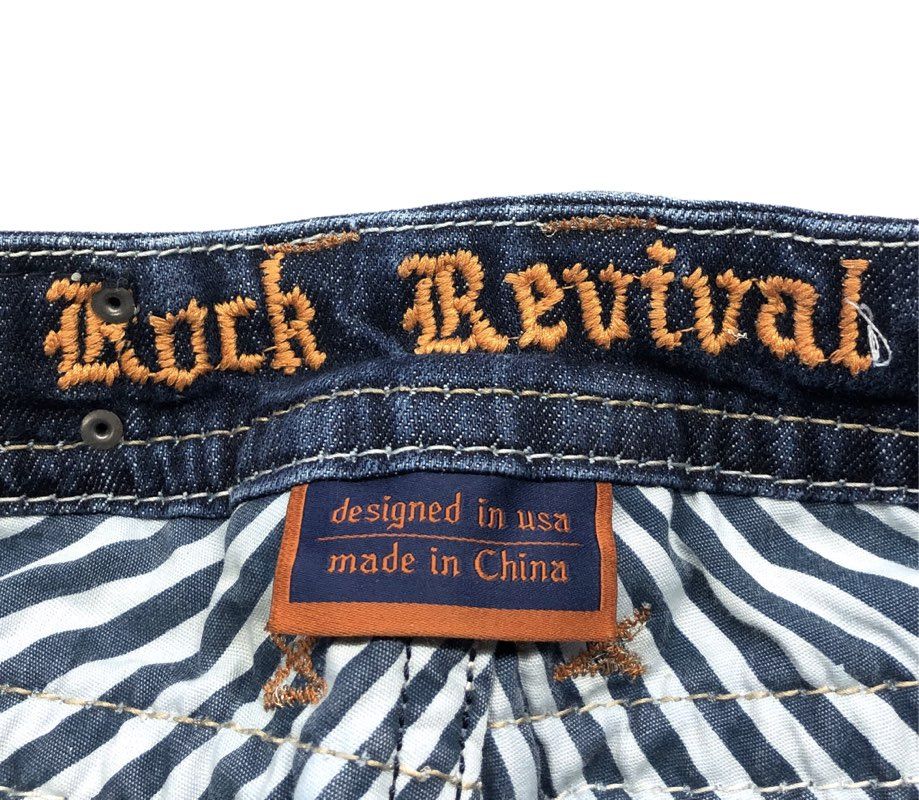 Rock Revival Women's Rubella EP Capri Jeans Dark Wash Embellished Pockets Sz 27