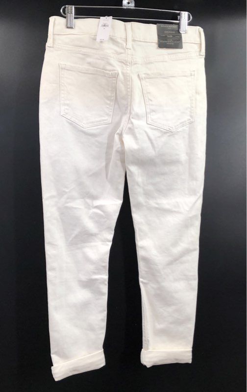 Banana Republic Women's White Girlfriend Jean Stretch Cotton NWT Sz 24/00