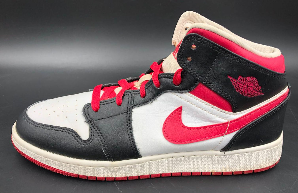 Nike Air Jordan 1 Mid GS &#39;White Very Berry&#39; Red/Black Sneakers - Size 7Y (+COA)