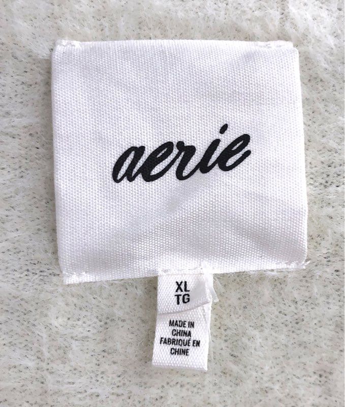 Aerie Women's White Fuzzy Cropped Button Front Cardigan Sweater NWT Sz XL