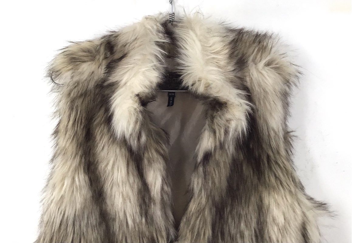 Ci Sono By Cavalini Women's Beige Faux Fur Vest - Size M