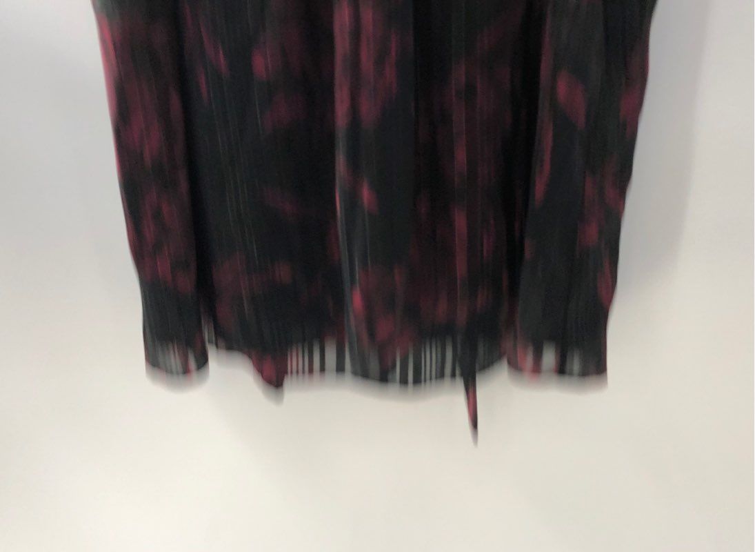 NWT White House Black Market Women&#39;s Dahlia Black Burnout Tie Blouse - Size L