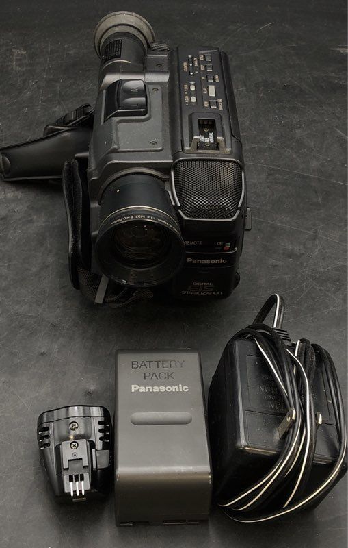 Panasonic Palmcorder X20 Handheld Camcorder With Adapter
