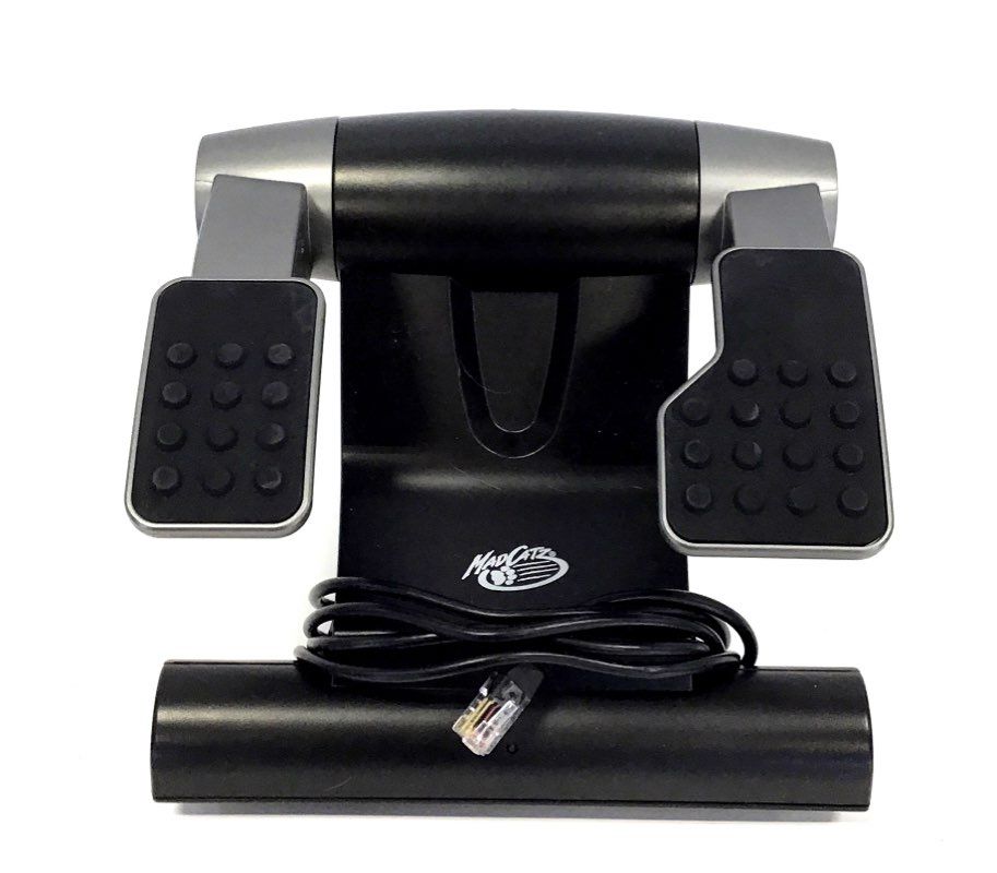 Mad Catz Wireless Racing Steering Wheel & Pedals