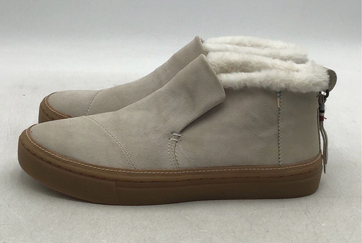 Toms Women&#39;s Beige Round Toe Slip-On Ankle Shearling Boots - Size 9